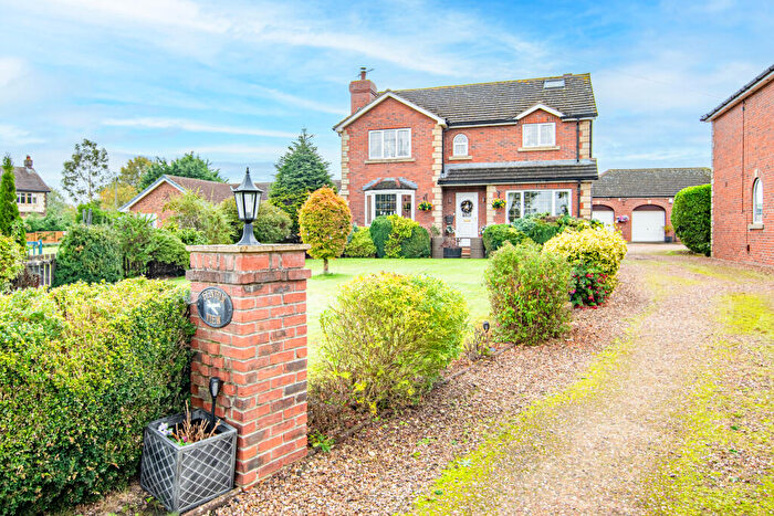 5 Bedroom Detached House For Sale In Busk Lane, Church Fenton, LS24