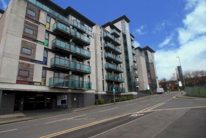 1 Bedroom Apartment To Rent In Lovell House, Skinner Lane, Leeds, West Yorkshire, LS7