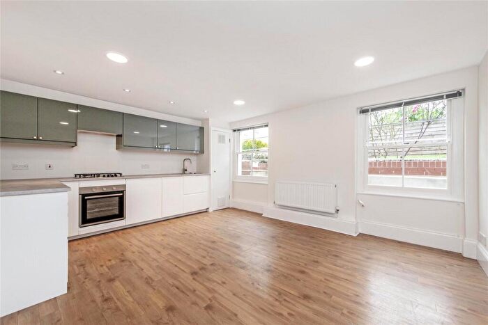 1 Bedroom Apartment To Rent In Highbury Park, London, N5