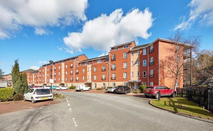 2 Bedroom Apartment To Rent In Ellerman Road, L3