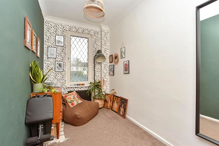 3 Bedroom Terraced House For Sale In First Avenue, Rushenden, Sheerness, Kent, ME11