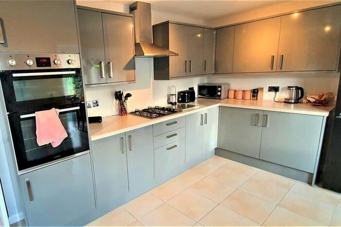 3 Bedroom Semi-Detached House To Rent In Eastfields Grove, Saughall, Chester, CH1