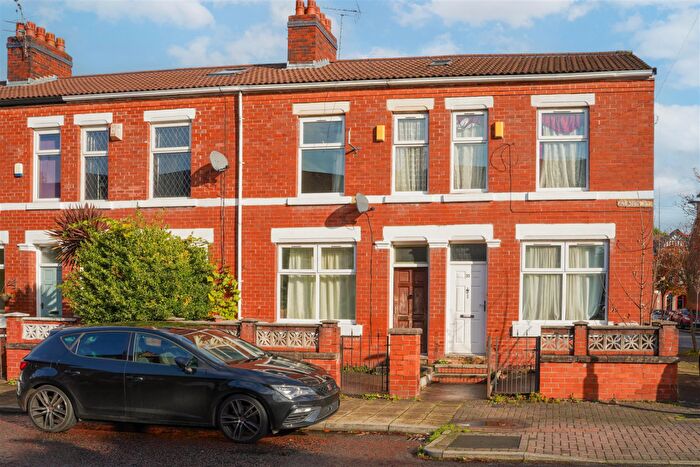 4 Bedroom Terraced House For Sale In Albion Street, Old Trafford, M16