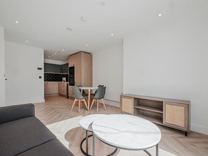 1 Bedroom Apartment For Sale In Bankside, Manchester, M3