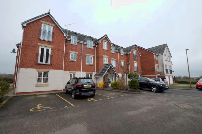 2 Bedroom Flat To Rent In Apartment, Meadow View, Orrell, WN5