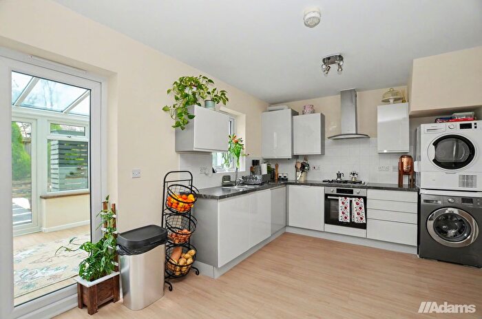 3 Bedroom Semi Detached House For Sale In Brackendale, Runcorn, WA7