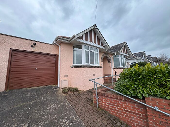 2 Bedroom Bungalow To Rent In Plymouth Road, Totnes, TQ9
