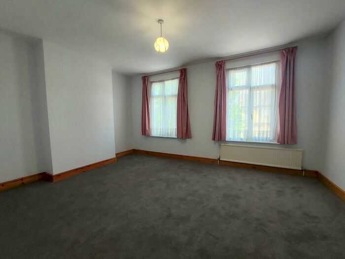 3 Bedroom House To Rent In Colchester Road, Leyton, E10