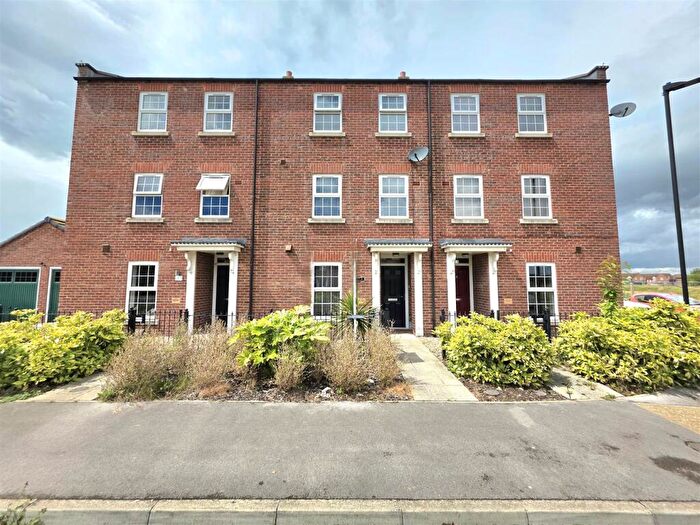 3 Bedroom Terraced House For Sale In Steeple View, Spalding, PE11