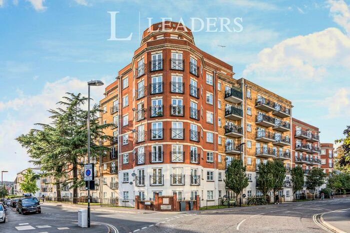 2 Bedroom Apartment To Rent In Parkview, Southampton, SO15