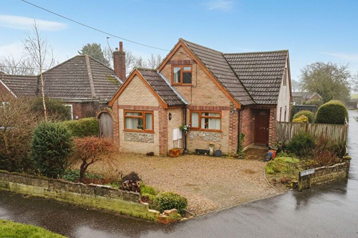 3 Bedroom Detached Bungalow For Sale In Vera Road, Rackheath, Norwich, NR13