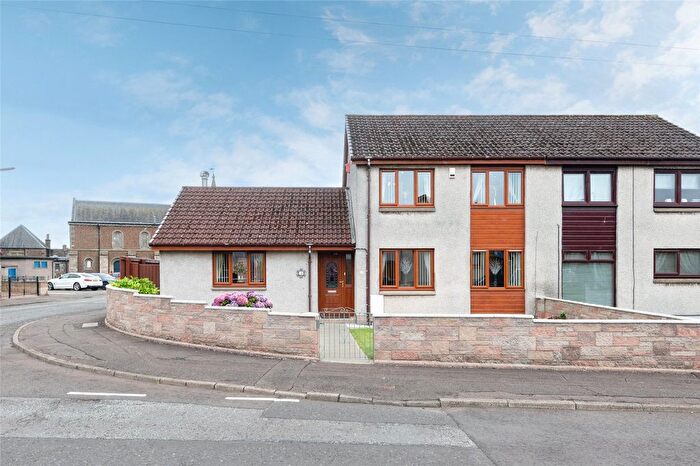 3 Bedroom Semi-Detached House For Sale In Manse Park, Kennoway, Leven, Fife, KY8