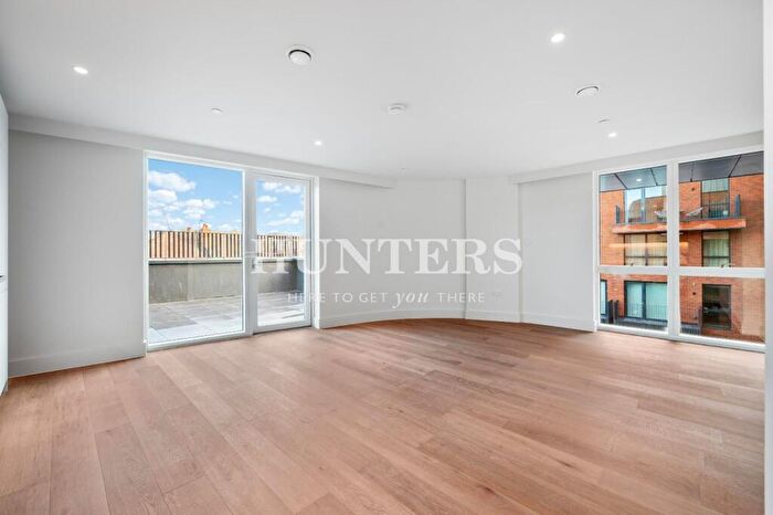 2 Bedroom Apartment To Rent In West Hampstead Central, West End Lane, NW6