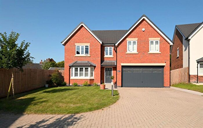 5 Bedroom Detached House For Sale In Field House, Boundary View, Yoxall, DE13