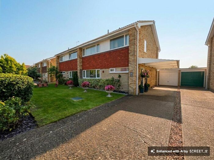 3 Bedroom Semi Detached House For Sale In Ainsdale Close, Folkestone, CT19
