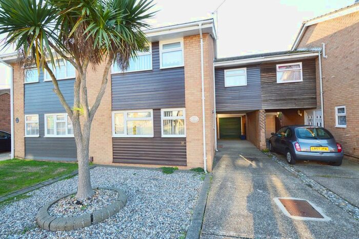 3 Bedroom Semi-Detached House To Rent In Fremantle, Shoeburyness, SS3