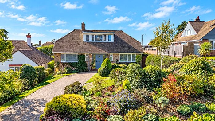 4 Bedroom Detached House For Sale In Dunclutha Road, Hastings, TN34
