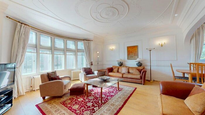 4 Bedroom Flat To Rent In Old Court Place, London, W8