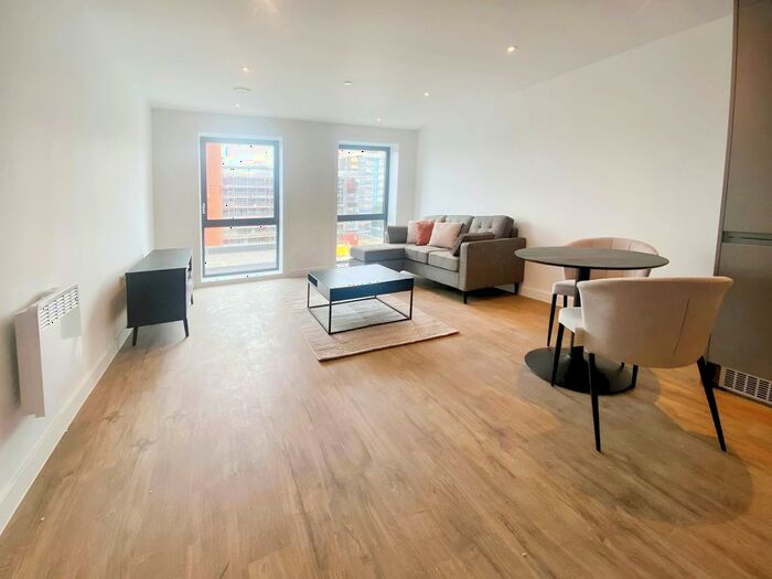 1 Bedroom Flat To Rent In Phoenix, Saxton Lane, Leeds, LS9