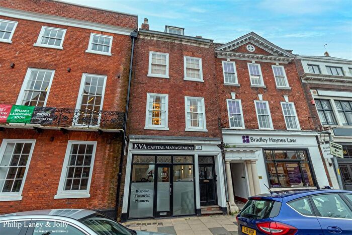 1 Bedroom Flat For Sale In Foregate Street, Worcester, WR1