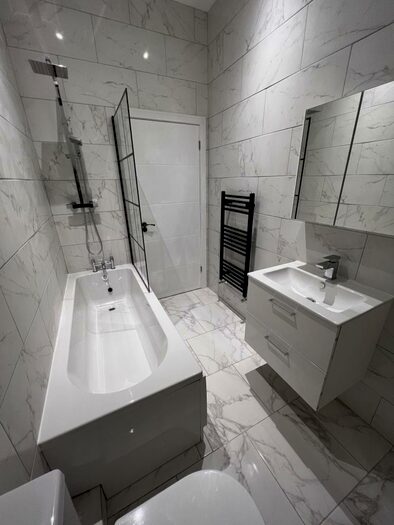 3 Bedroom Apartment To Rent In Connaught Road, Weymouth, DT4