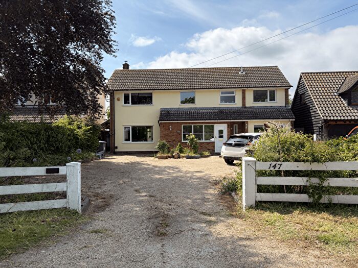 5 Bedroom Detached House For Sale In Kirton Road, Trimley St. Martin, IP11