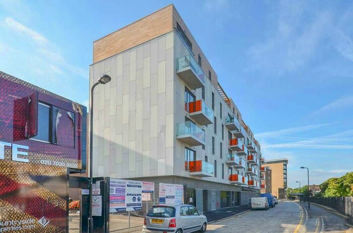 1 Bedroom Flat To Rent In Hoxton Wharf, Islington, London, N1