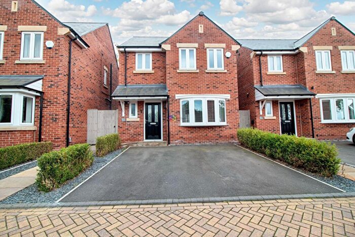 3 Bedroom Detached House For Sale In Eden Gardens, Swallownest, S26