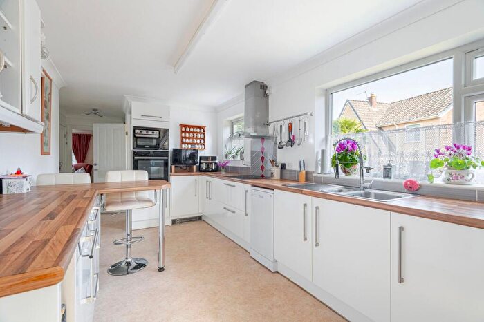 2 Bedroom Detached Bungalow For Sale In Pennyfields, Bungay, NR35