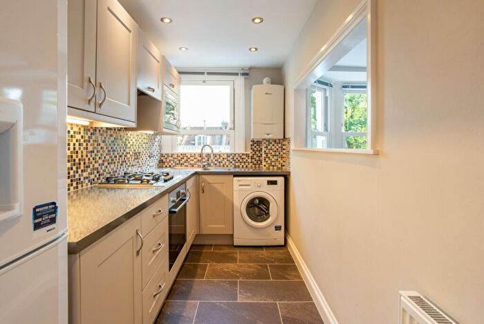 2 Bedroom Apartment To Rent In Sackville Road Hove, BN3