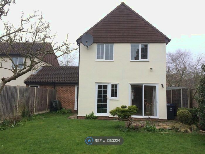 3 Bedroom Detached House To Rent In Honeybourne, Bishop's Stortford CM23