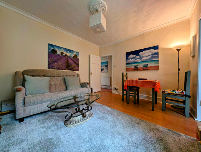 3 Bedroom Terraced House For Sale In Howell Street, Cilfynydd, CF37