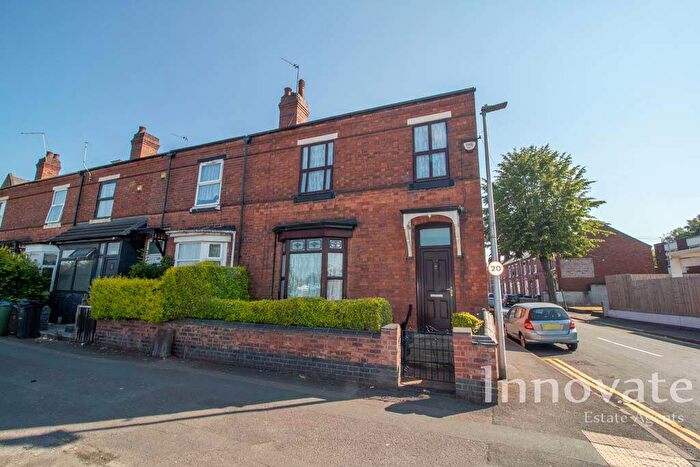 3 Bedroom End Of Terrace House For Sale In Dudley Street, West Bromwich, B70