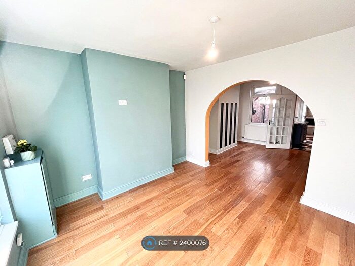 2 Bedroom Terraced House To Rent In Frederick Grove, Liverpool, L15