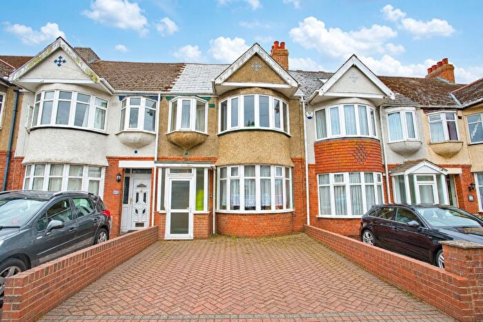 3 Bedroom Terraced House For Sale In Langdon Road, Folkestone, Kent, CT19