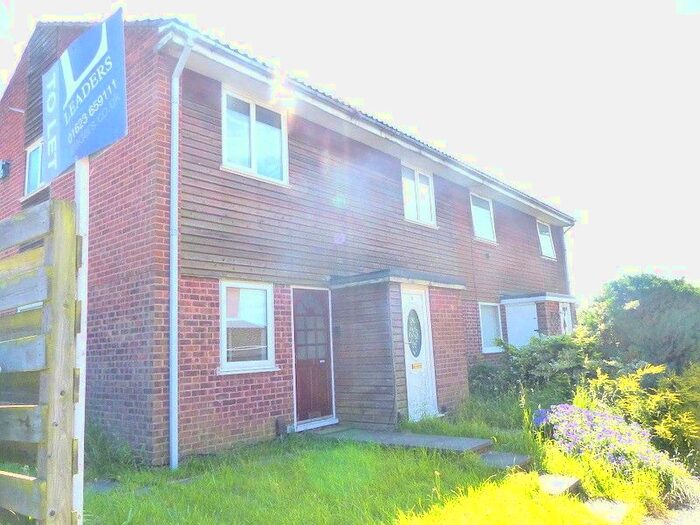 2 Bedroom Maisonette To Rent In Aspen Court, Forest Town, Mansfield NG19