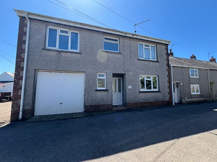 3 Bedroom Property For Sale In Heol Gwermont, Llansaint, Carmarthenshire, SA17