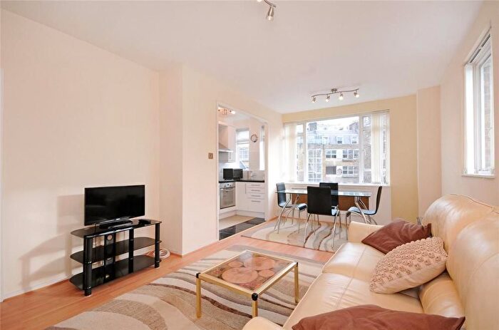 1 Bedroom Flat To Rent In Park Crescent, London, W1B