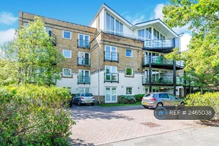 2 Bedroom Flat To Rent In Compass Court, Southampton, SO17