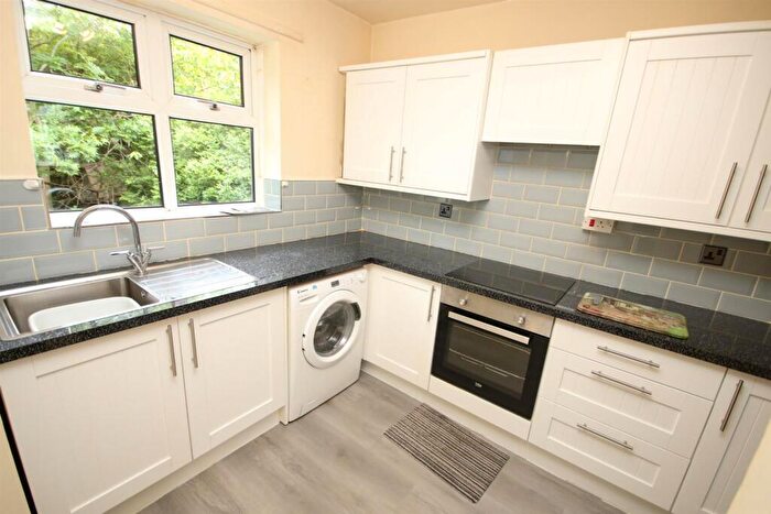 2 Bedroom Flat To Rent In Argosy Drive, Eccles, M30