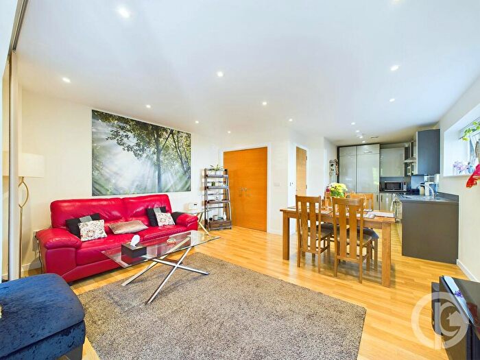 2 Bedroom Apartment To Rent In Letchworth Road, Stanmore, HA7