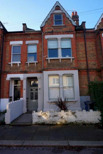 1 Bedroom Flat To Rent In Durham Road, London N2