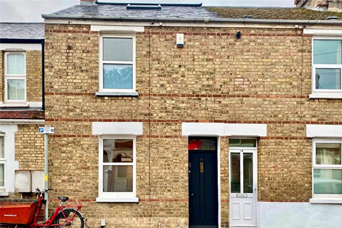 3 Bedroom Terraced House For Sale In East Avenue, East Oxford, OX4
