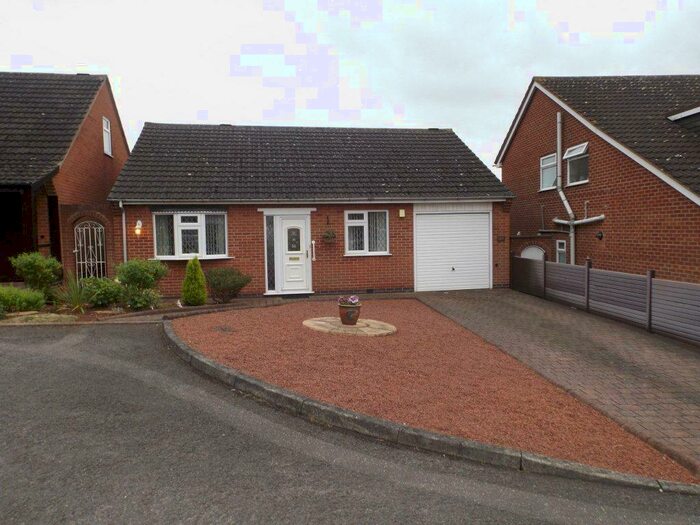 2 Bedroom House To Rent In Tracy Close, Bramcote, NG9