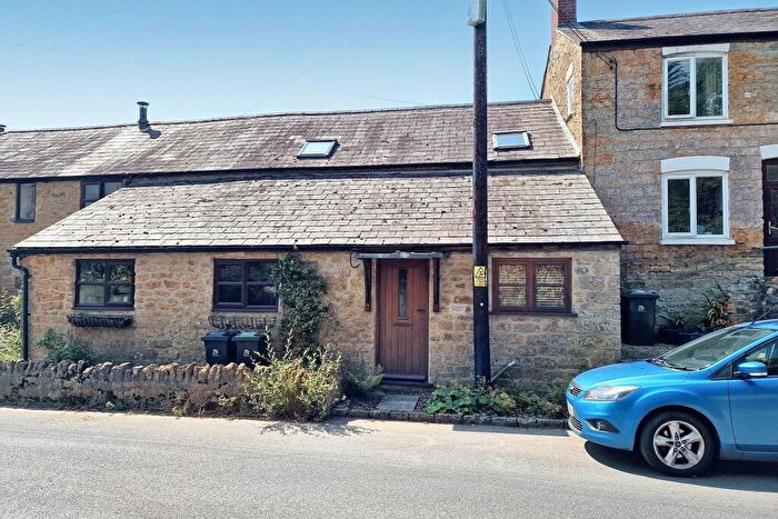 2 Bedroom Terraced House For Sale In Bradpole, DT6