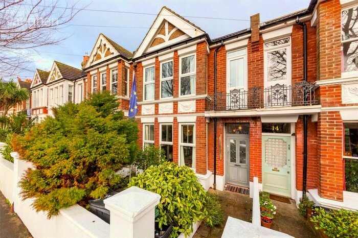 3 Bedroom Terraced House To Rent In Queens Park Terrace, Brighton, BN2