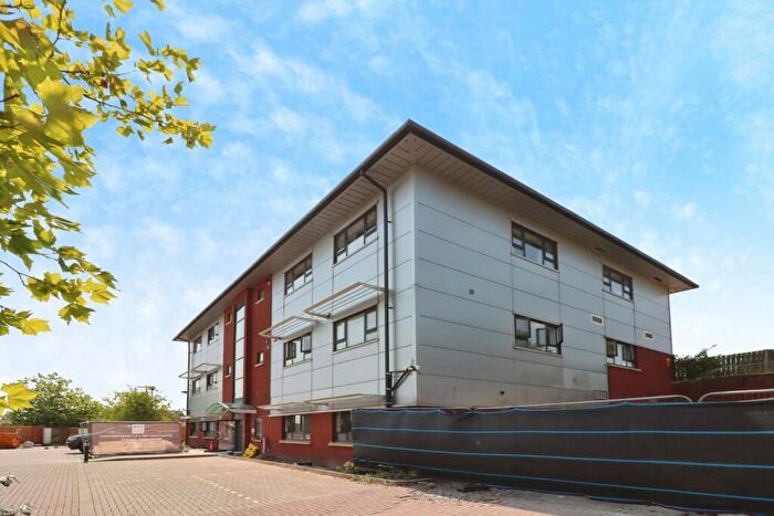 2 Bedroom Flat For Sale In Severn House, Old Gloucester Road, Hambrook, BS16