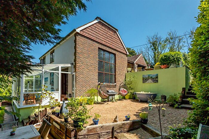 4 Bedroom Property For Sale In Station Road, Crowhurst, TN33