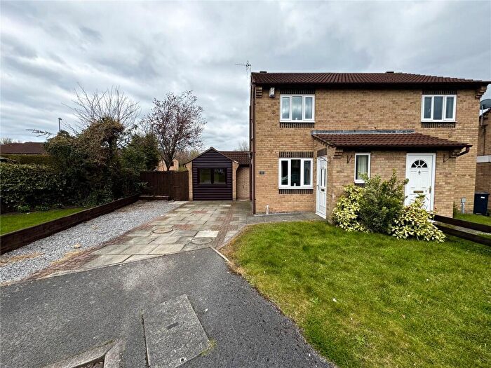 3 Bedroom Semi-Detached House To Rent In Red Admiral Court, Gateshead, NE11