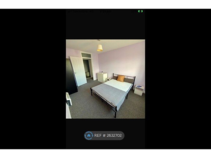 1 Bedroom Flat To Rent In Hickory Close, London, N9